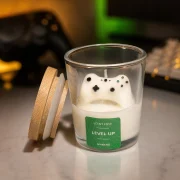 Handgegossene Controller Kerze Level Up für Gaming Zimmer Deko