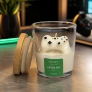 Gaming Duftkerze Level Up mit weißem Controller als Geschenk für Gamer