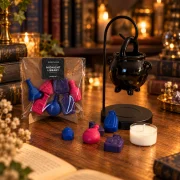 Midnight Library Wax Melts mit schwarzer Hexenkessel Duftlampe und Teelicht